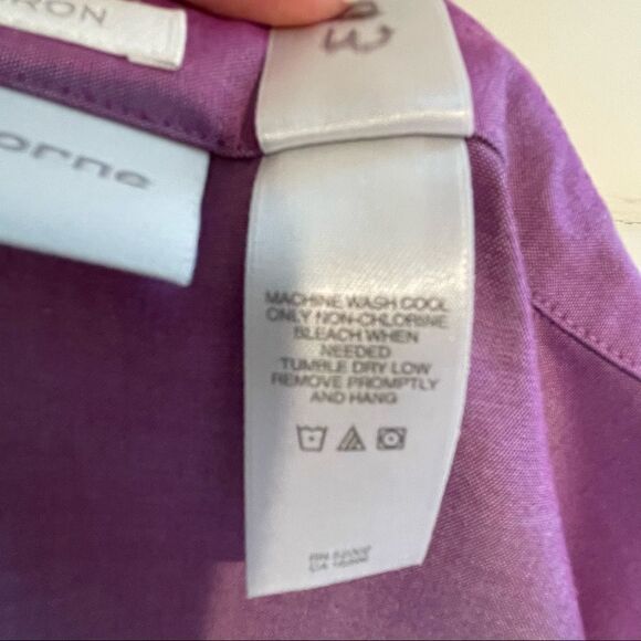 Liz Claiborne Size 8 button down shirt. Purple iridescent - Picture 5 of 5